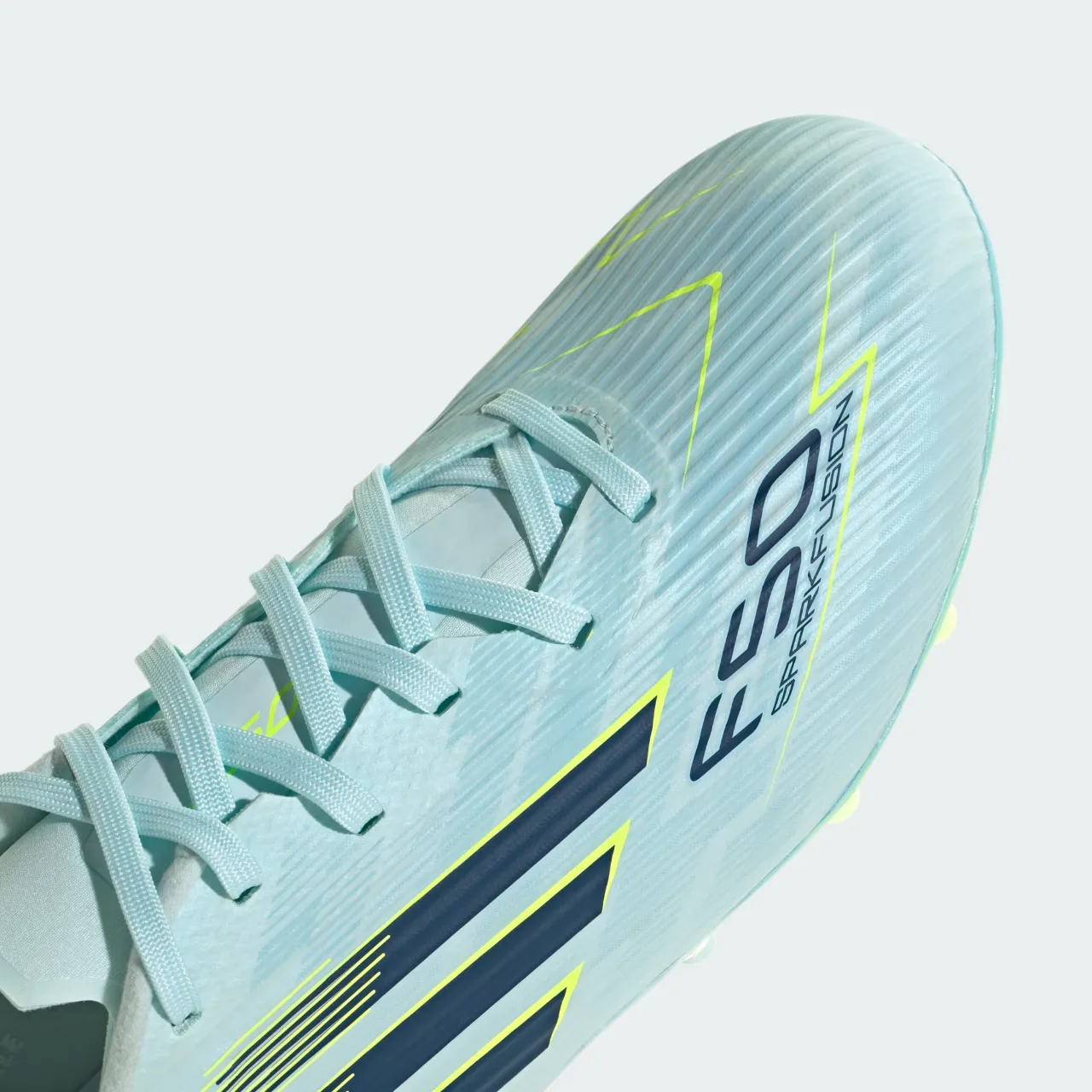 Adidas F50 SPARKFUSION LEAGUE Low 3