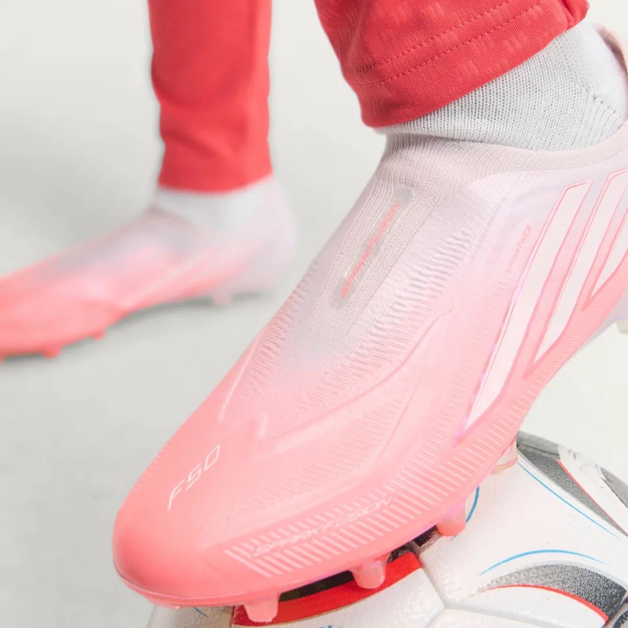 Adidas F50 SPARKFUSION ELITE Sans Lacets 4